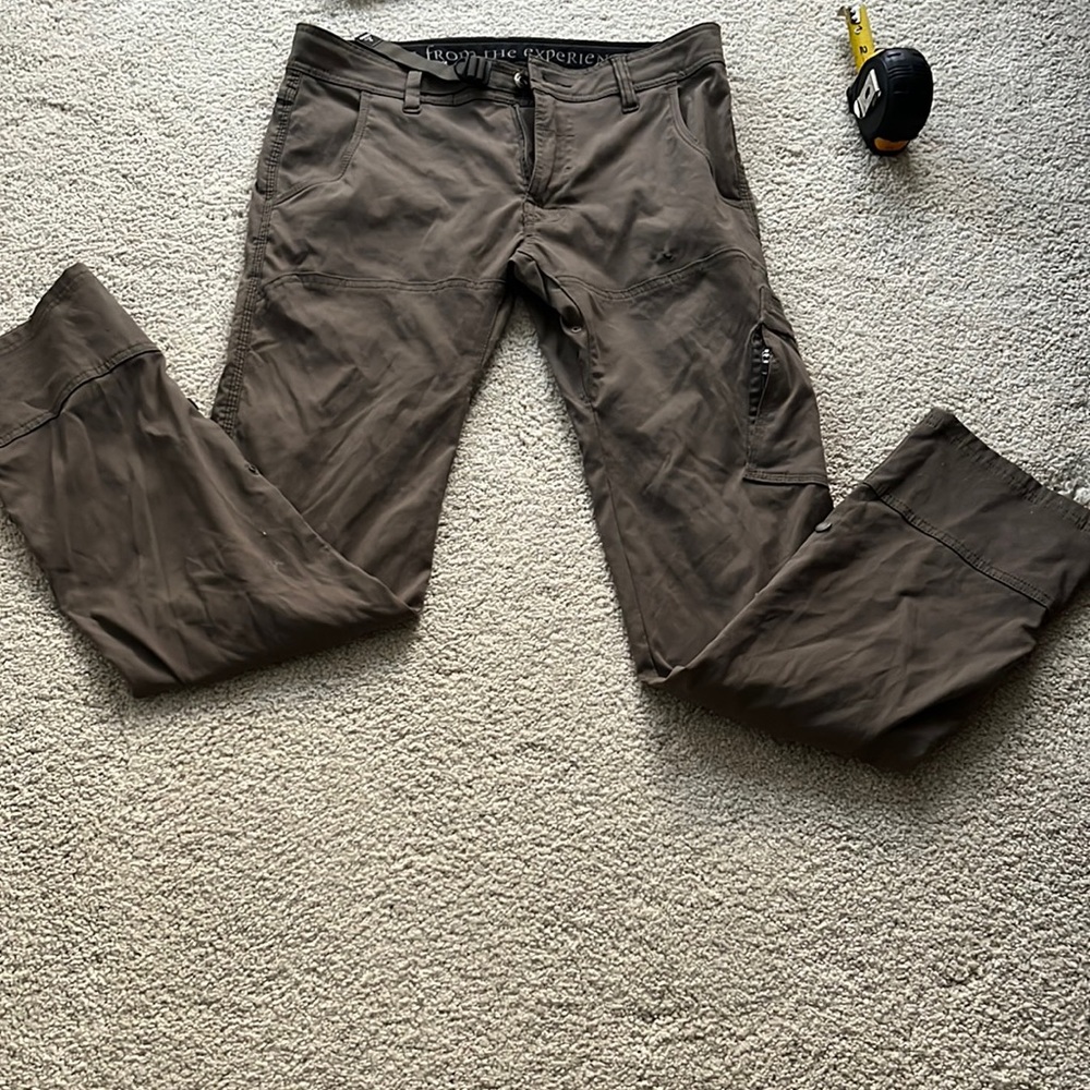 Men’s Prana pants. 30” x 32”